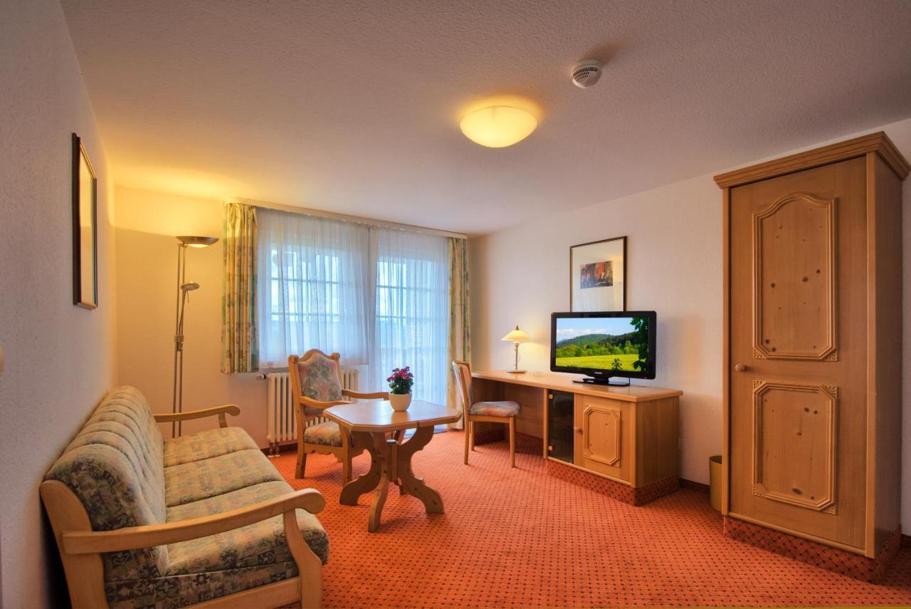Jufa Hotel Schwarzwald Lenzkirch Eksteriør billede