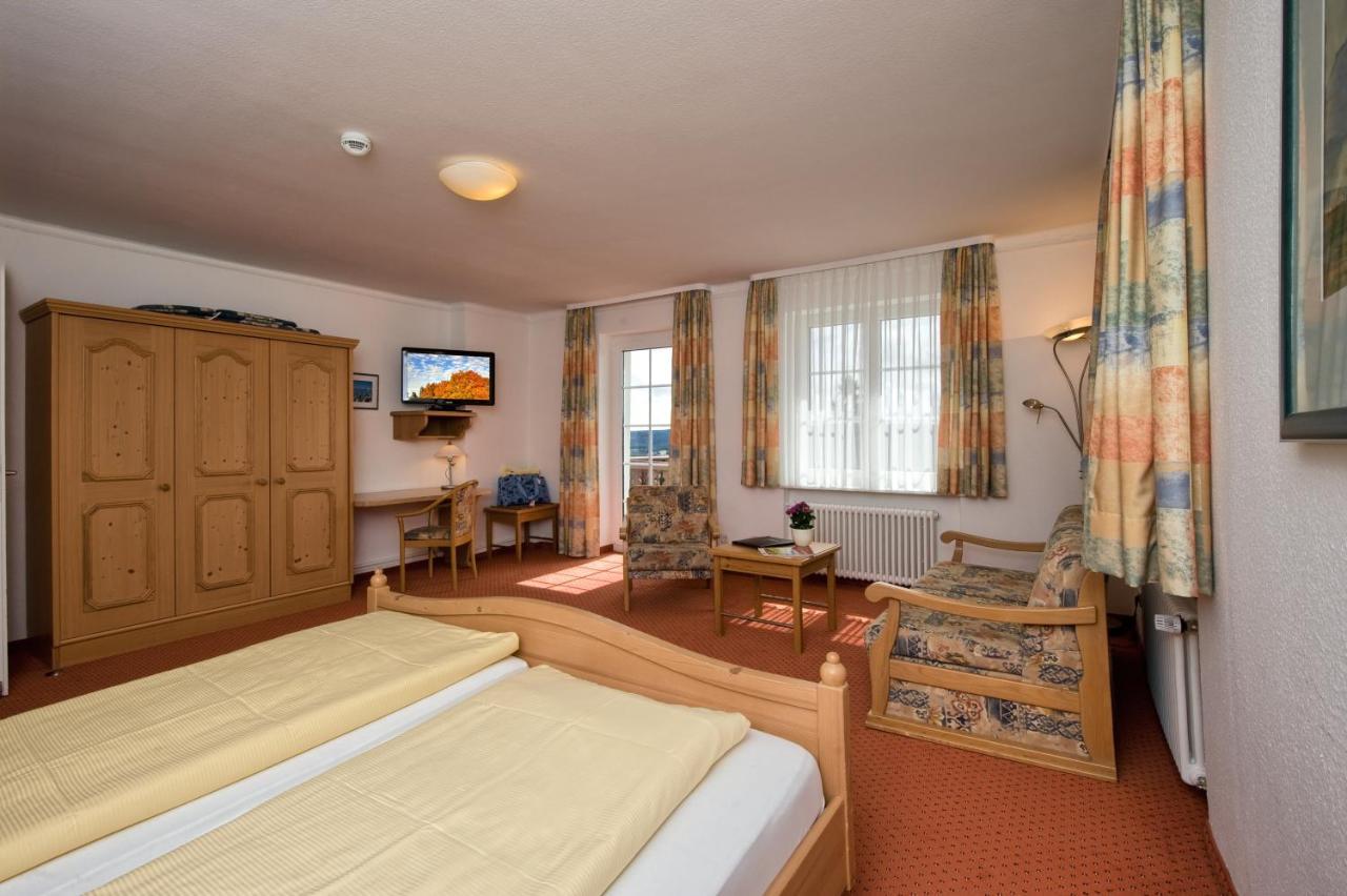 Jufa Hotel Schwarzwald Lenzkirch Eksteriør billede