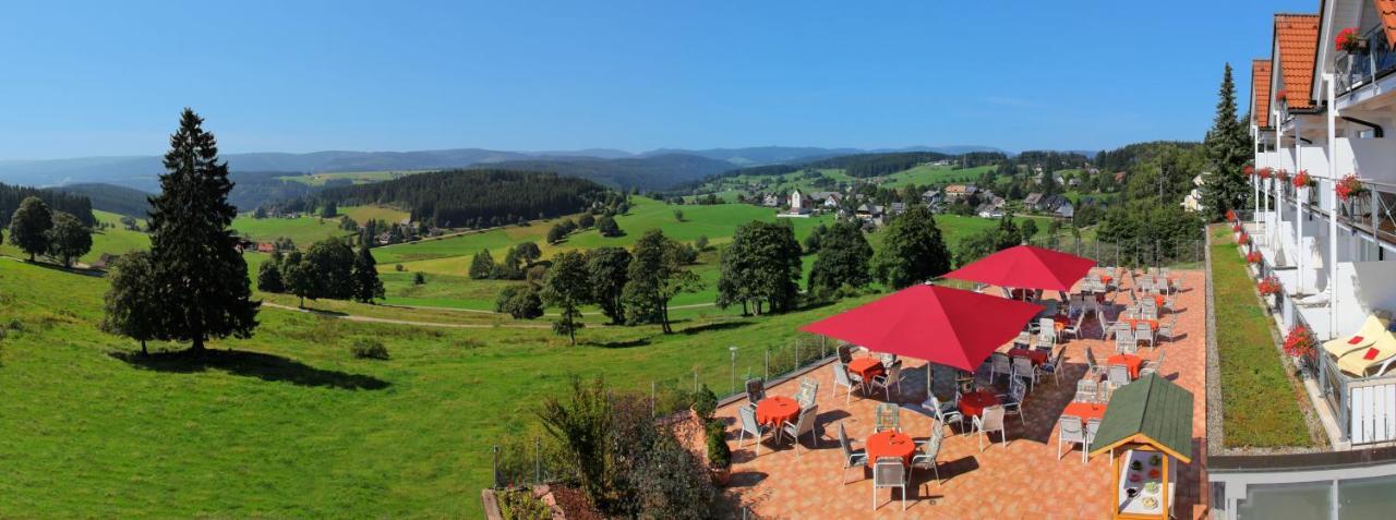Jufa Hotel Schwarzwald Lenzkirch Eksteriør billede
